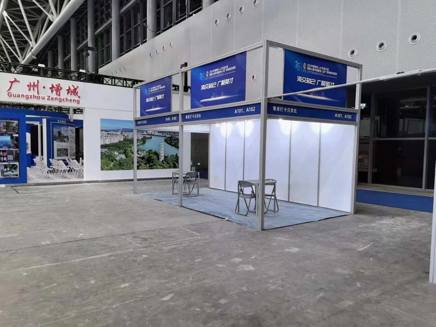 Exhibition Square Aluminum Profiles Upgraded Standard Booth